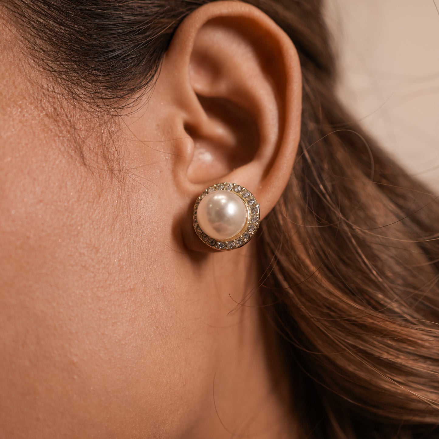 Élégant Pearl Stud